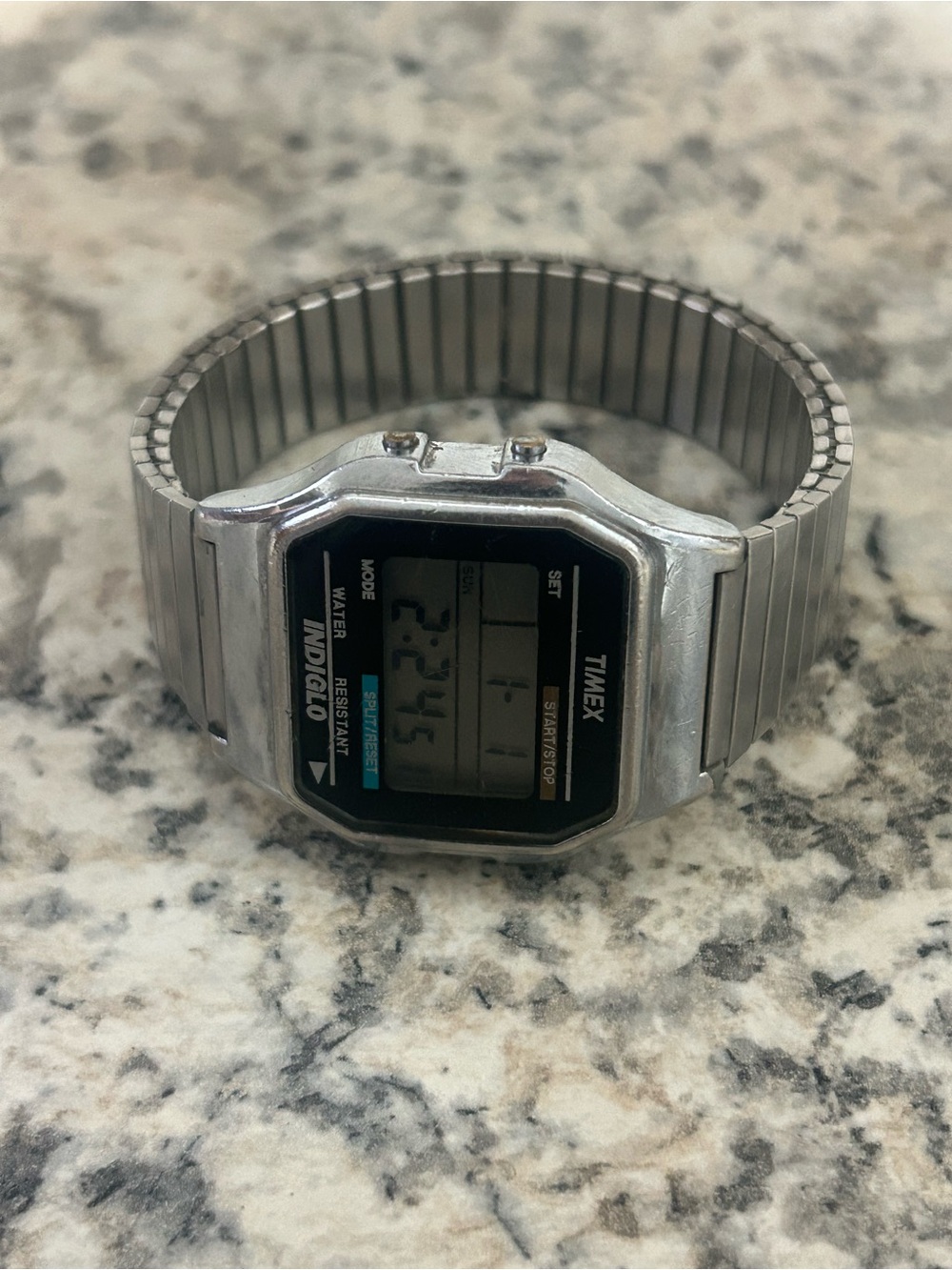 Vintage 1990s Timex Indiglo Digital Watch Silver Expansion Band Read